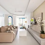 House Imponente Atico Con Piscina Privada Appartement